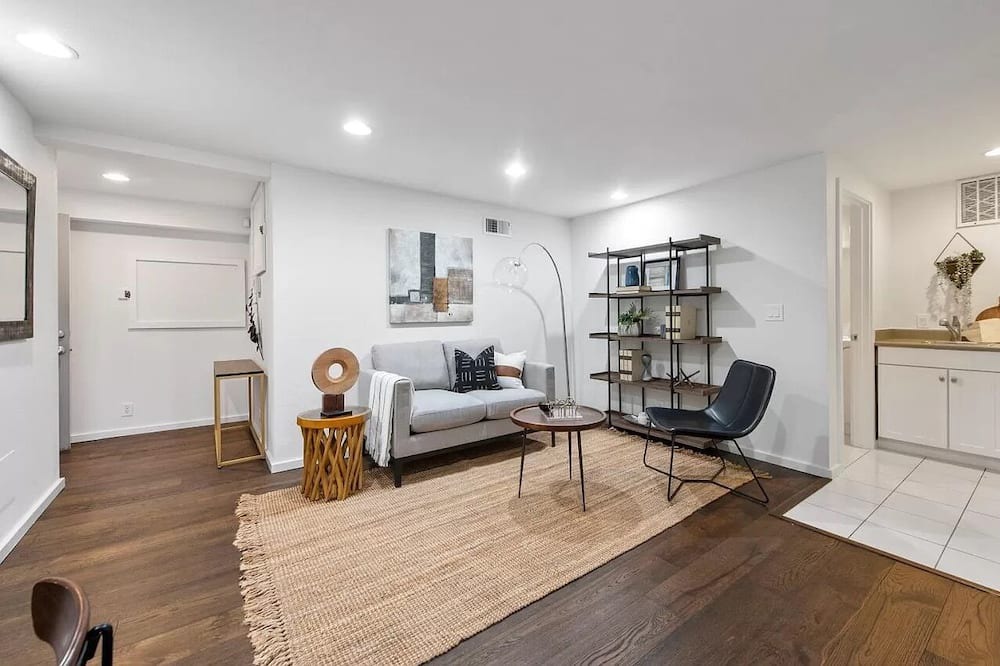 Photo of Livingroom in Ladera