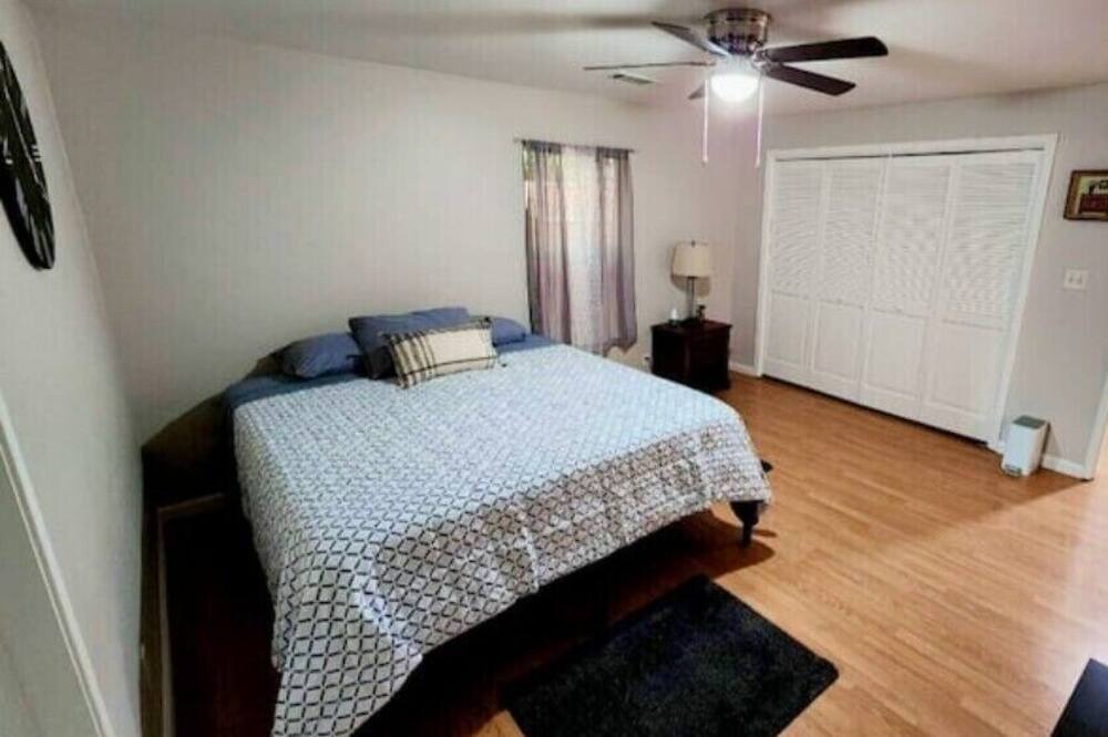 Photo of Bedroom in Exeter