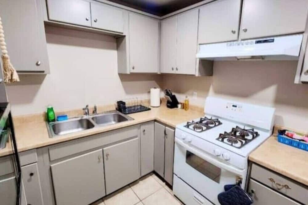 Photo of Kitchen in Exeter