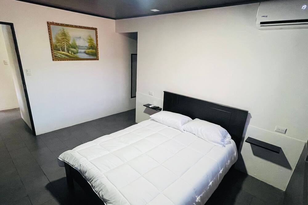 Photo of Bedroom in San Isidro de El General