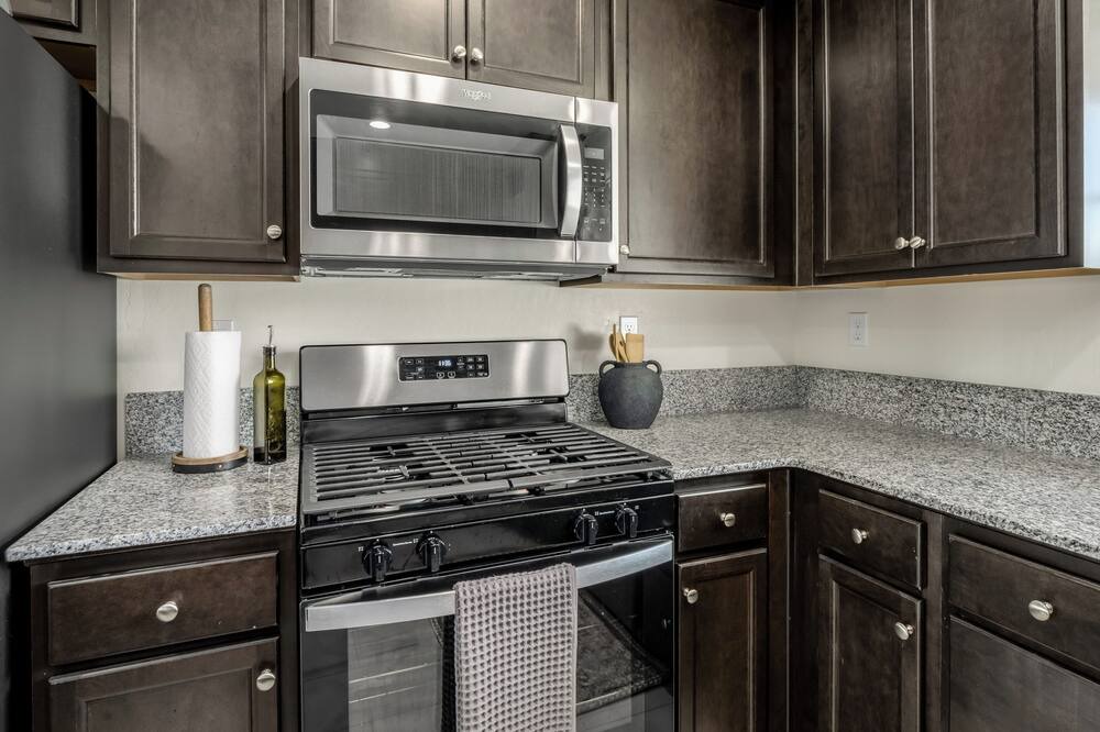 Photo of Kitchen in Hanford