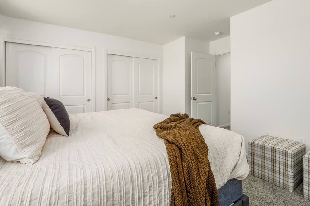 Photo of Bedroom in Hanford