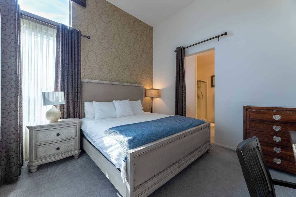 Photo of Bedroom in Glendora