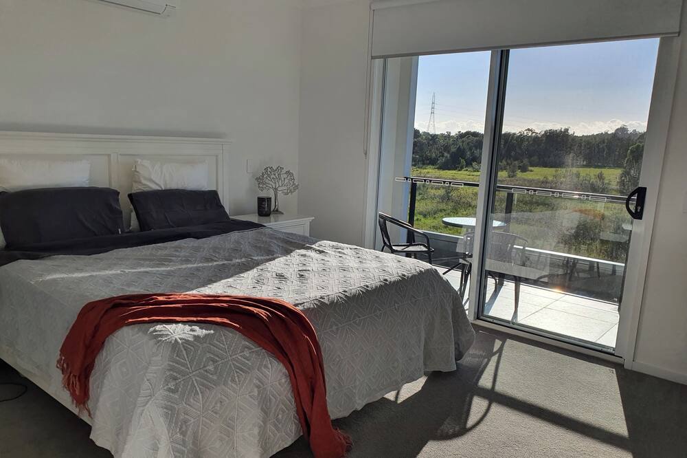 Photo of Bedroom in Robina