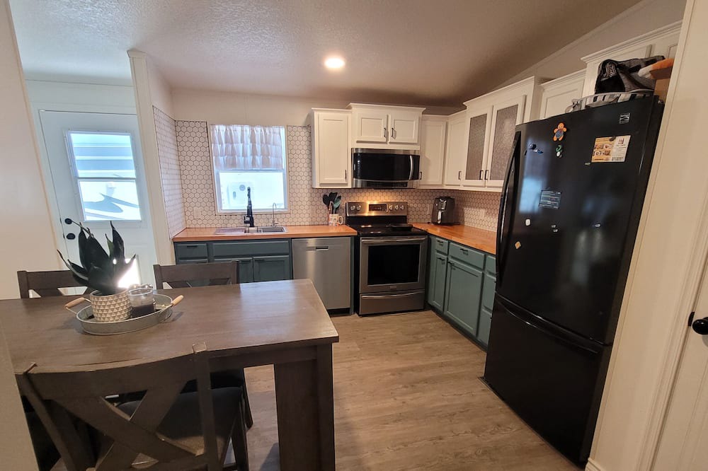 Photo of Kitchen in Cienega Springs