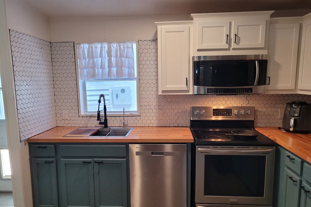 Photo of Kitchen in Cienega Springs