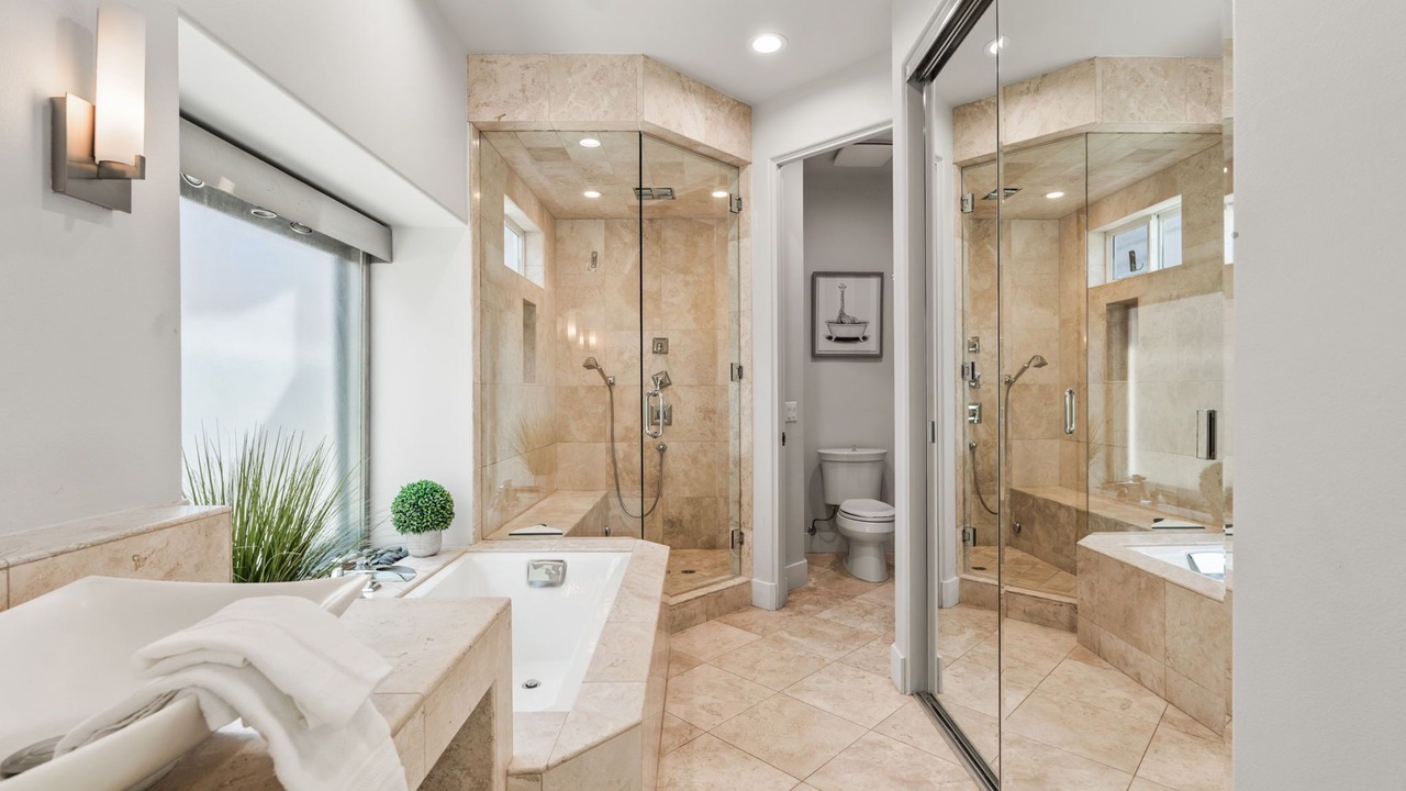 Photo of Bathroom in La Quinta