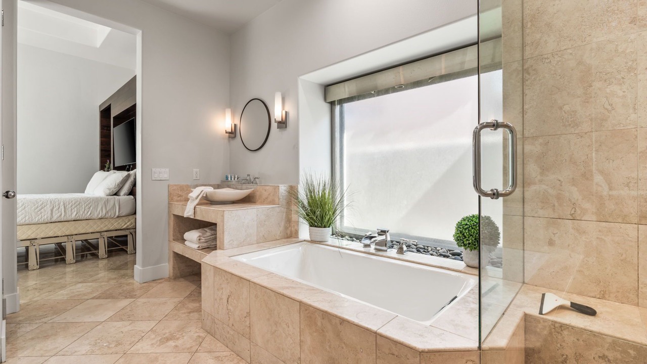 Photo of Bathroom in La Quinta