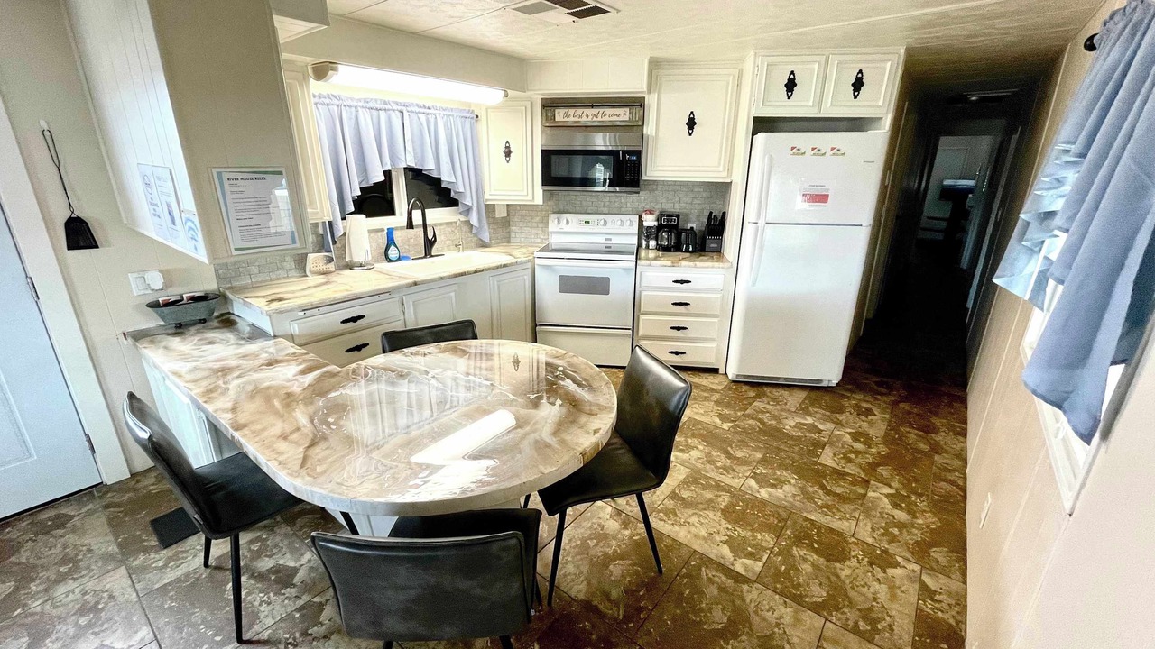 Photo of Kitchen in Cienega Springs
