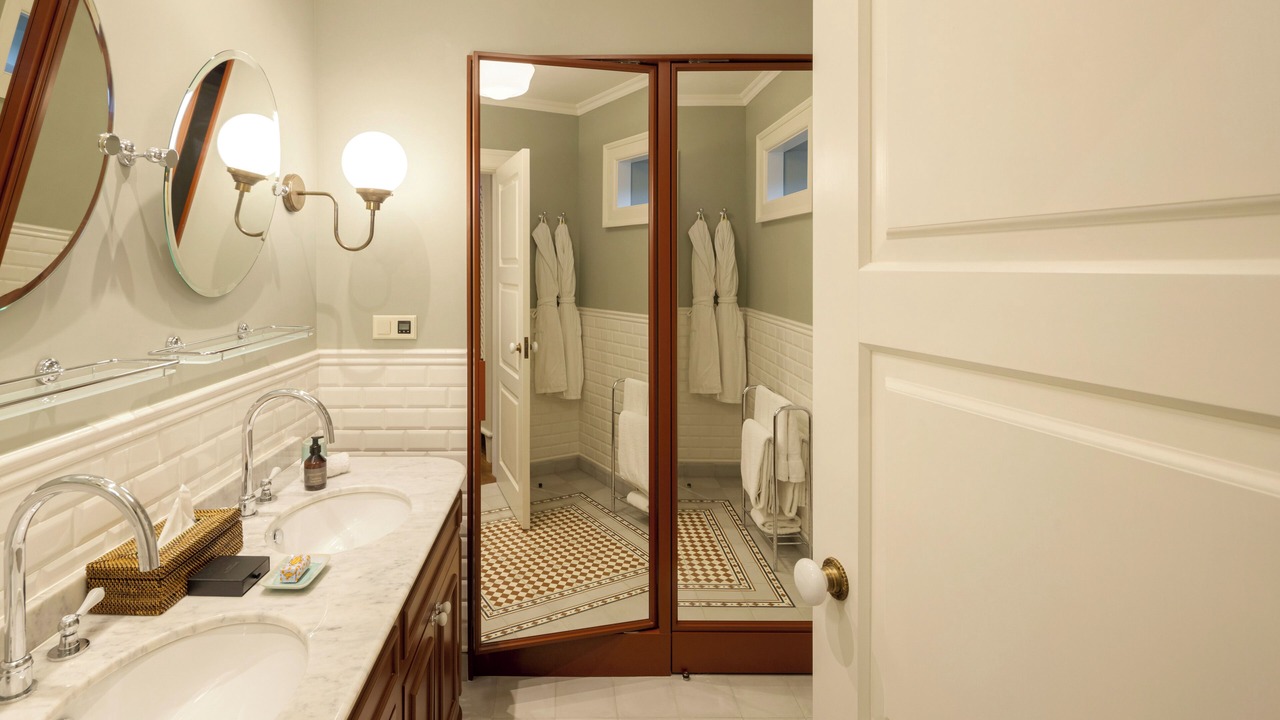 Photo of Bathroom in Santar