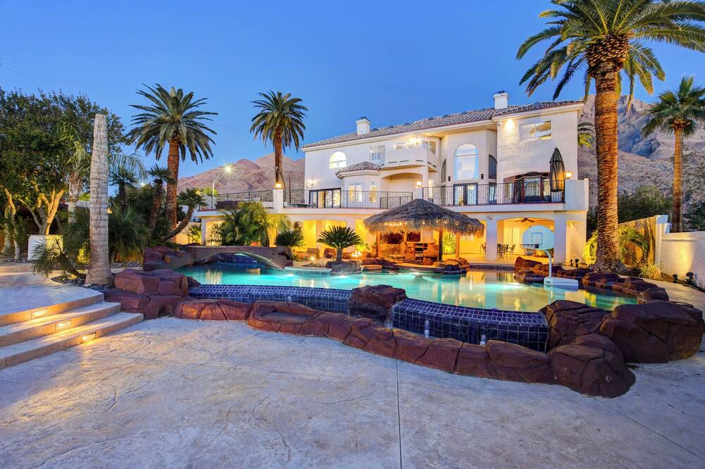 Photo of Outdoor in Sunrise Manor