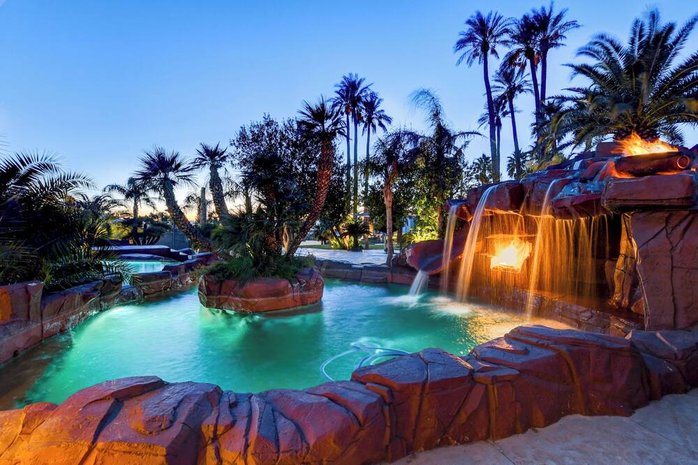 Photo of Outdoor in Sunrise Manor