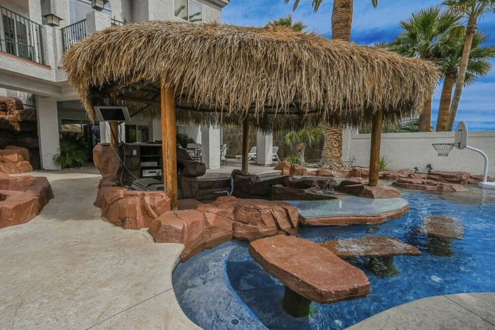 Photo of Outdoor in Sunrise Manor
