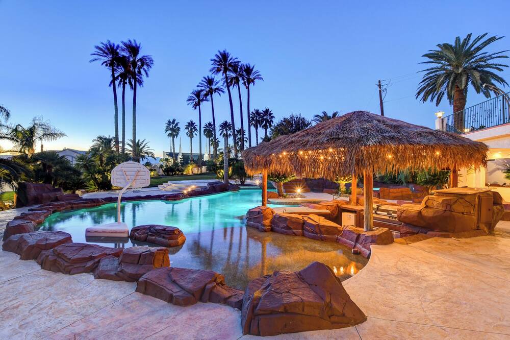 Photo of Outdoor in Sunrise Manor