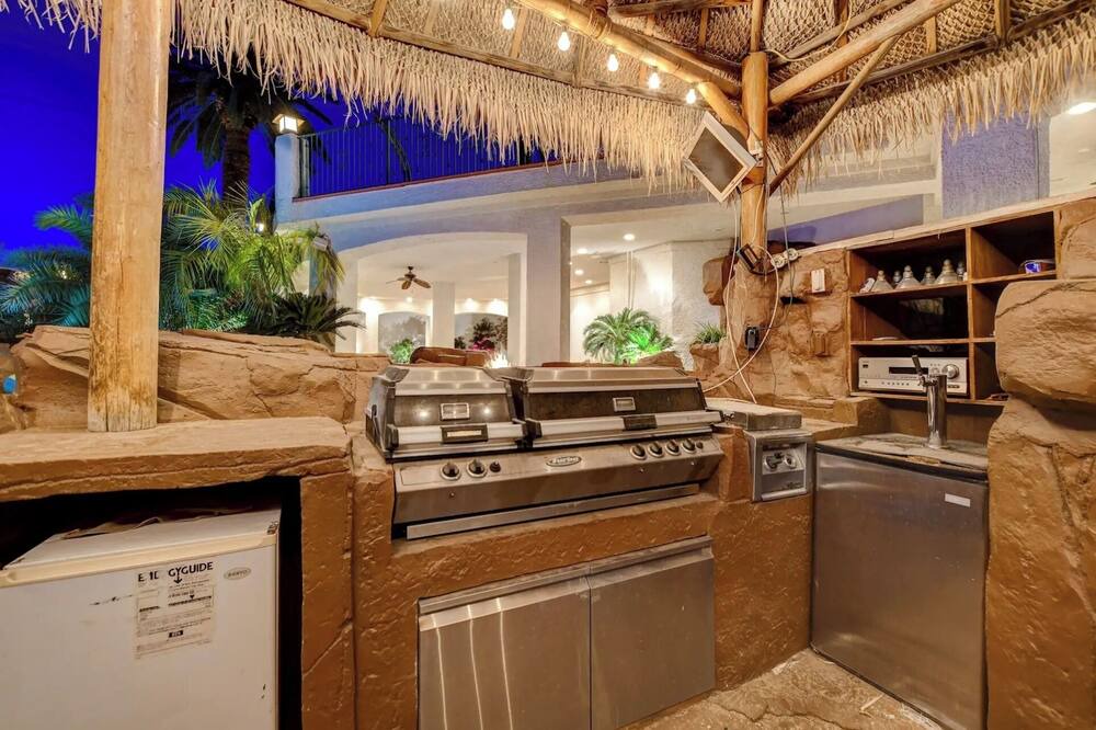 Photo of Kitchen in Sunrise Manor