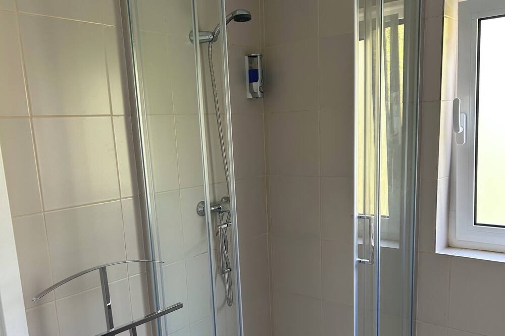 Photo of Bathroom in Moitas