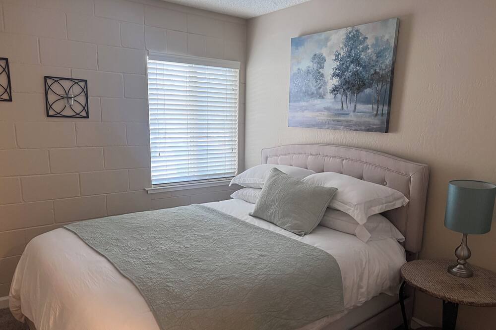 Photo of Bedroom in Northeast Reno