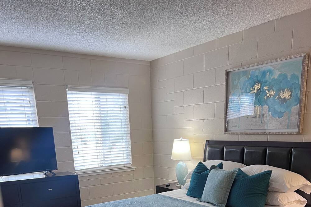 Photo of Bedroom in Northeast Reno
