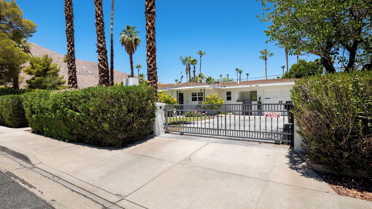 Photo of Outdoor in Tahquitz River Estates