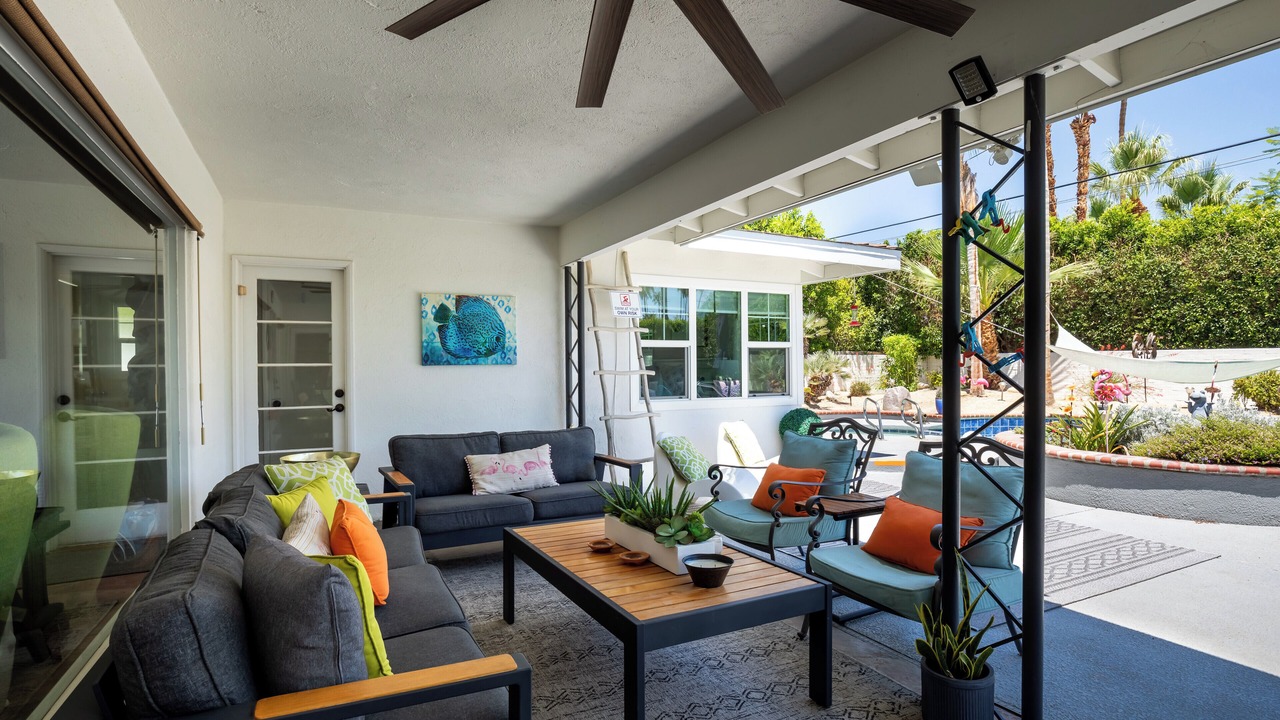 Photo of Patio Balcony in Tahquitz River Estates