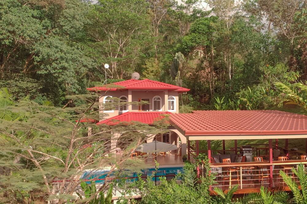 Photo of Outdoor in Ciudad Cortes