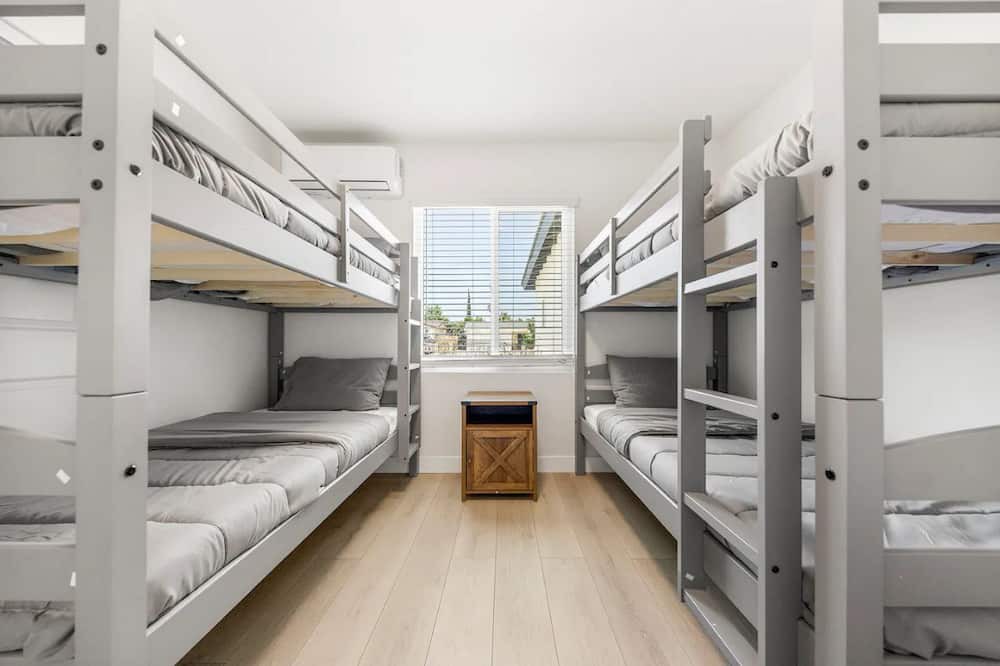 Photo of Bedroom in City of Industry