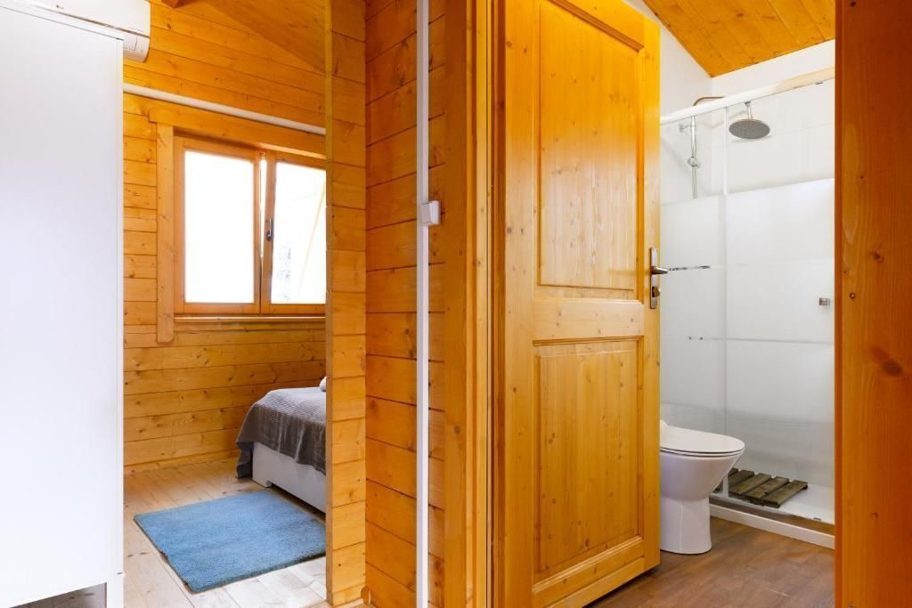 Photo of Bathroom in Almodovar e Graca dos Padroes