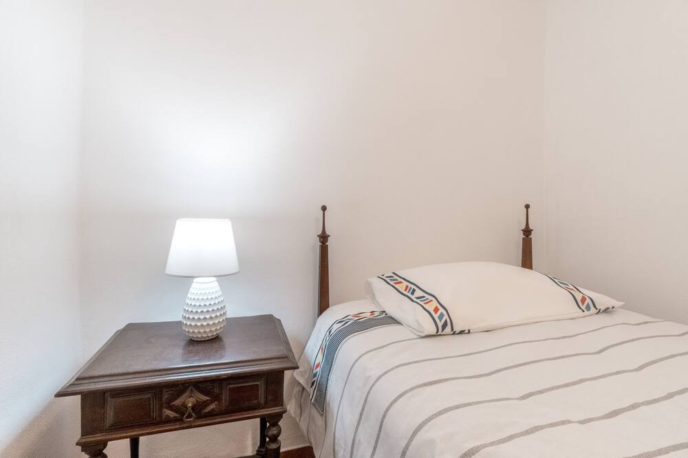 Photo of Bedroom in Cadaval