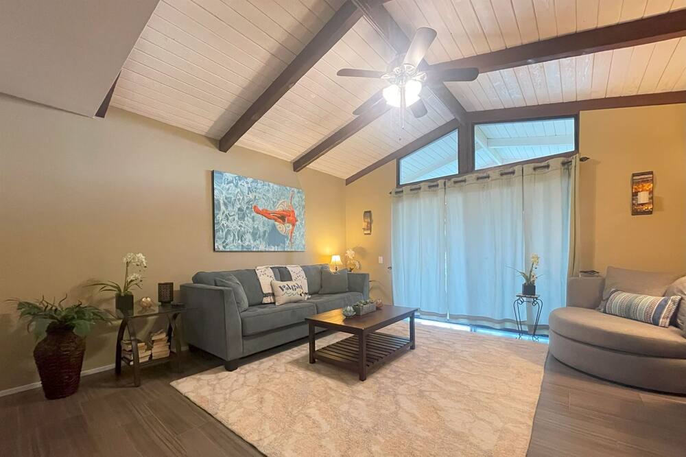 Photo of Bedroom in Sunrise Vista Chino