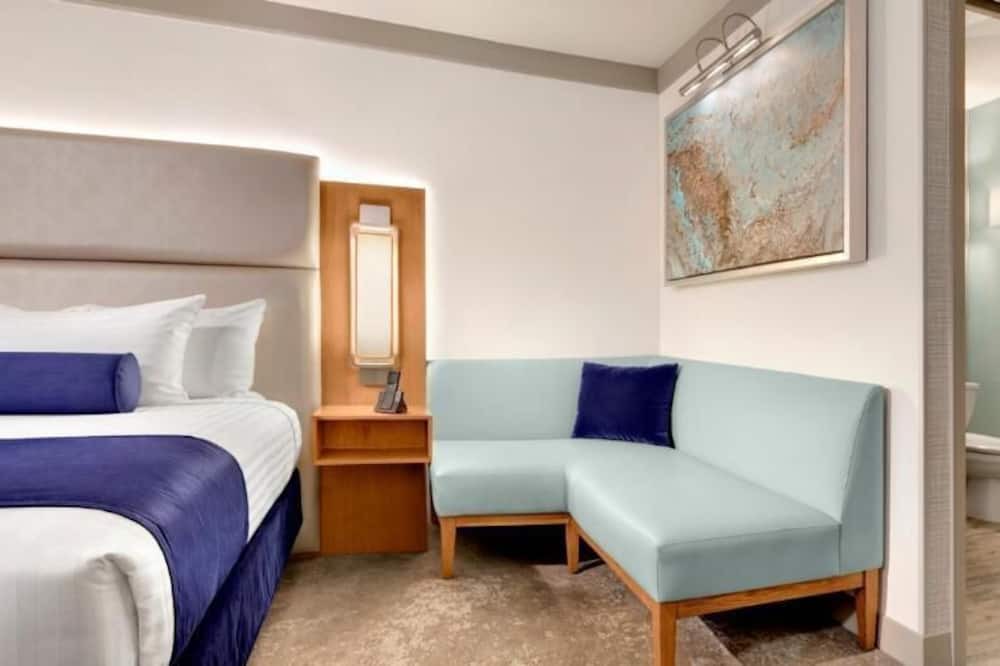 Photo of Bedroom in Gateway District