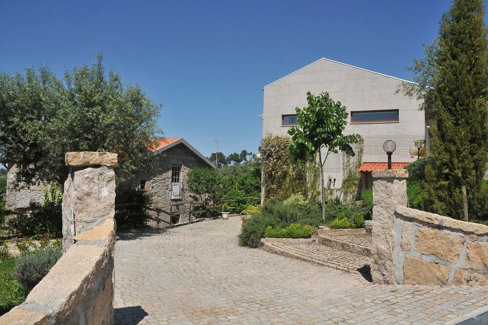 Photo of Outdoor in Seia