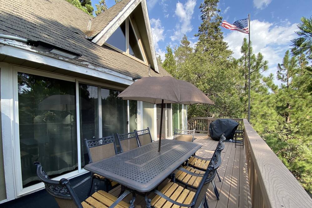 Photo of Patio Balcony in Blue Jay