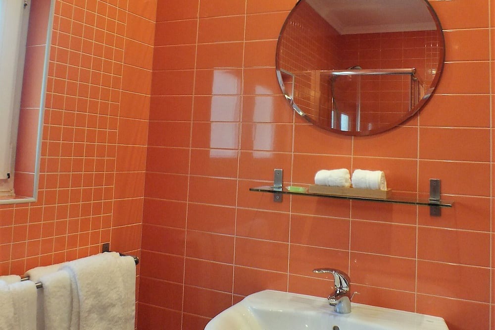 Photo of Bathroom in Atalaia