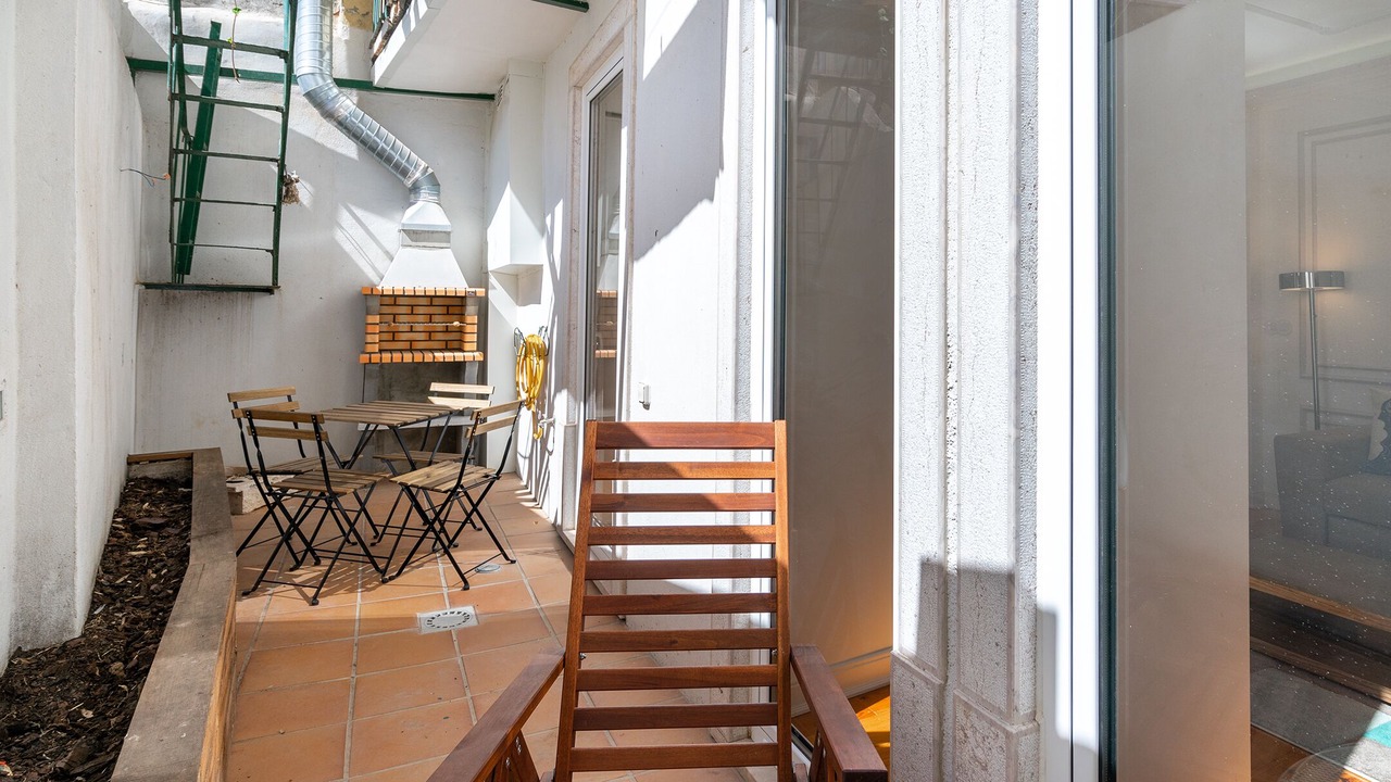 Photo of Patio Balcony in Alfama
