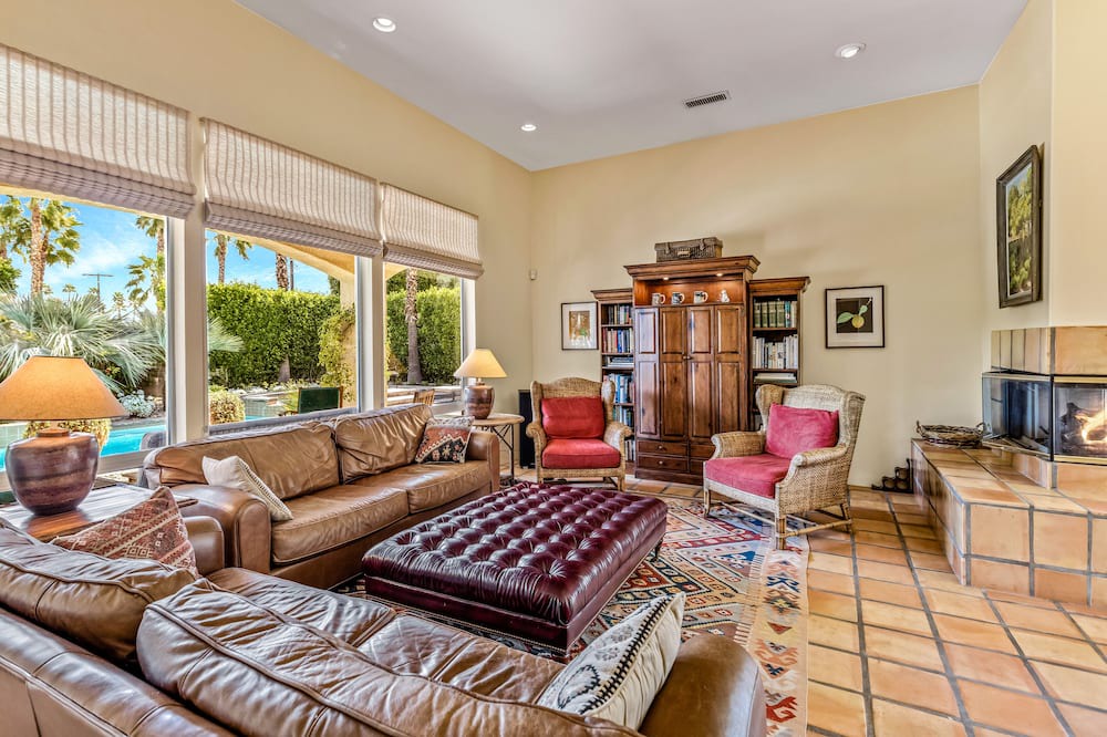 Photo of Others in Sunrise Vista Chino