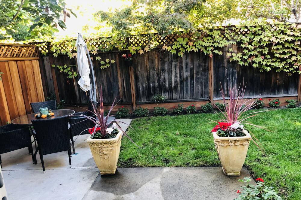 Photo of Outdoor in Crescent Park