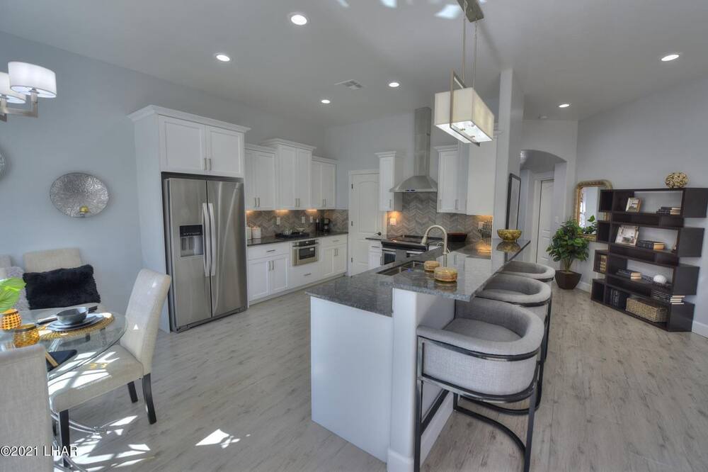 Photo of Livingroom in Parker Dam