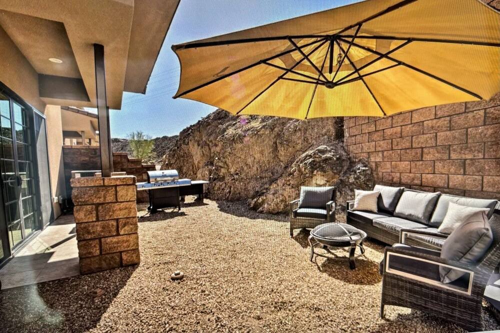 Photo of Patio Balcony in Parker Dam