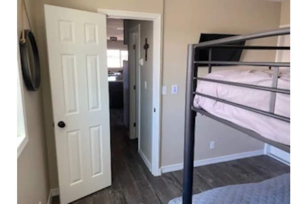 Photo of Bedroom in Lake Havasu City