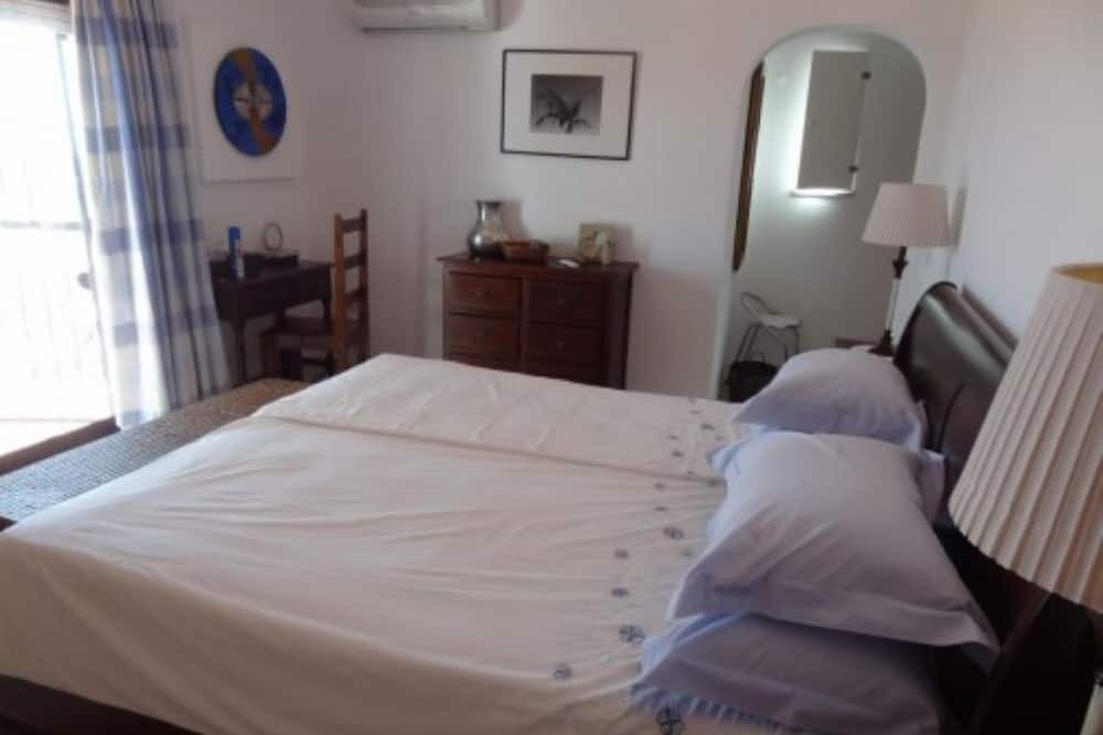 Photo of Bedroom in Quinta das Raposeiras