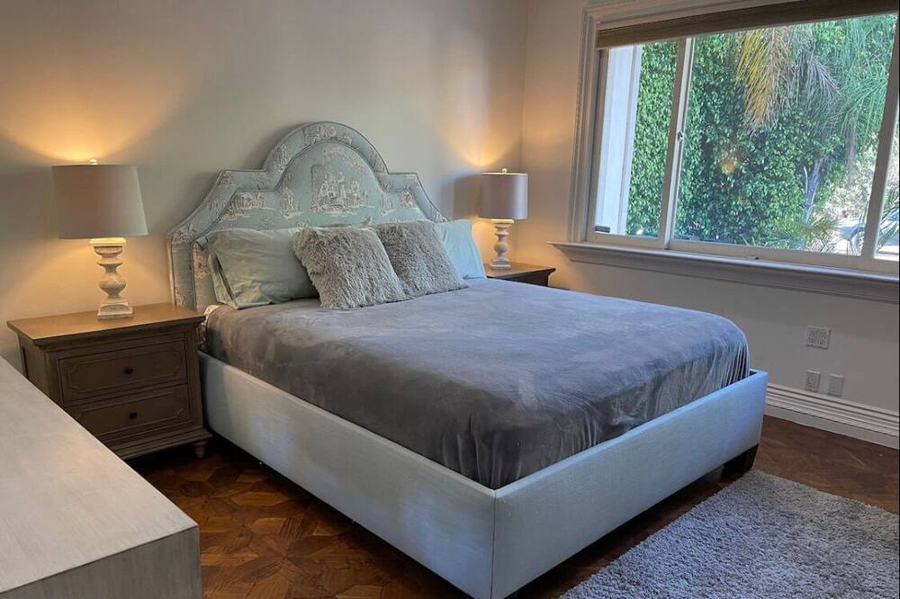 Photo of Bedroom in The Flats