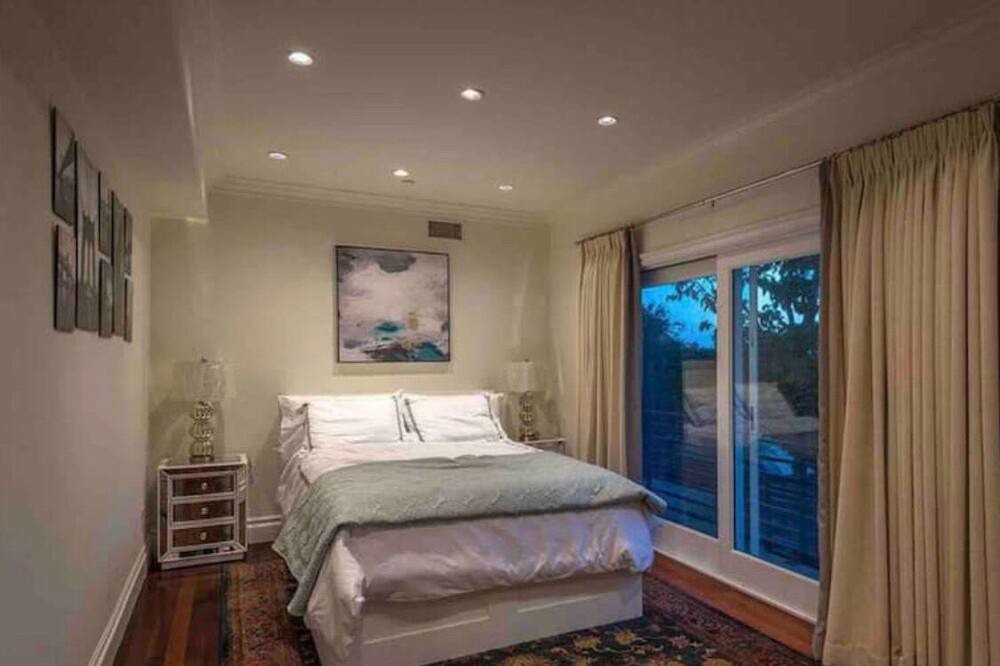 Photo of Bedroom in The Flats