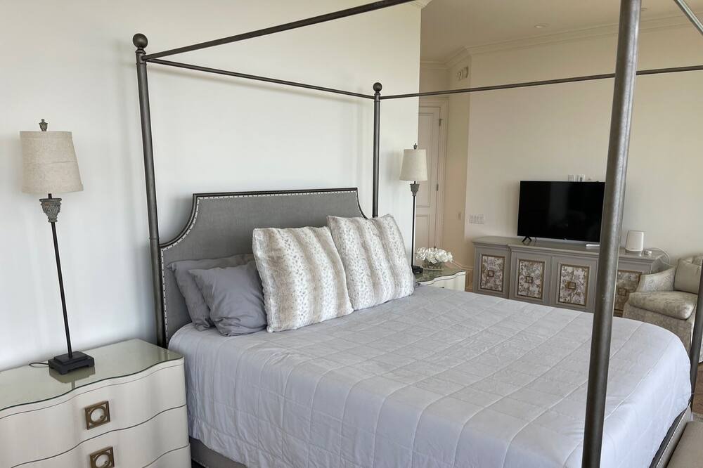 Photo of Bedroom in The Flats
