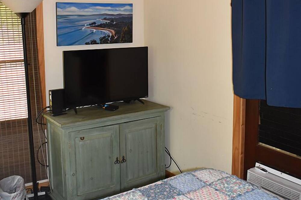 Photo of Bedroom in Santa Barbara