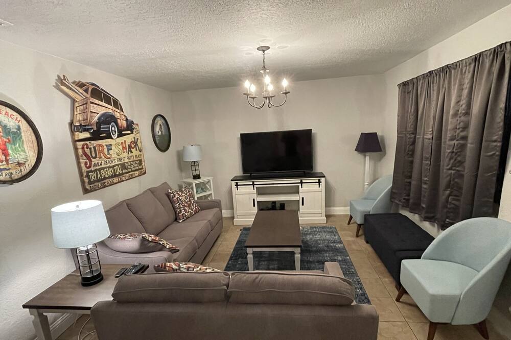 Photo of Livingroom in Grover Beach