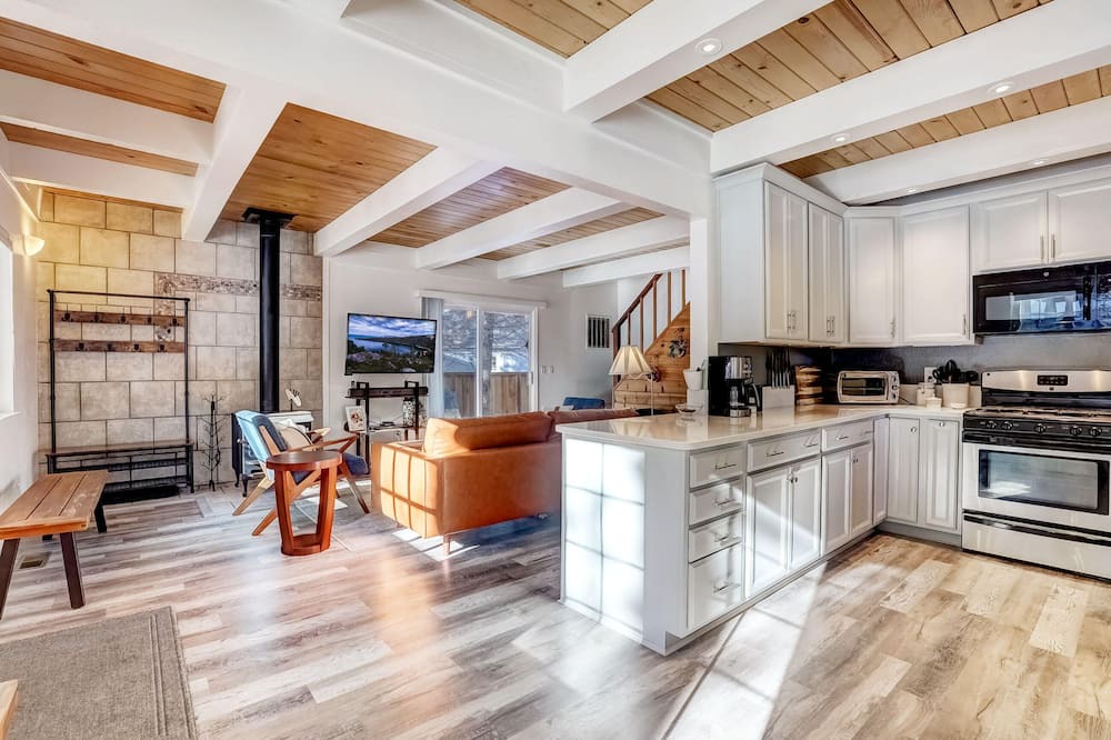 Photo of Bedroom in Christmas Valley