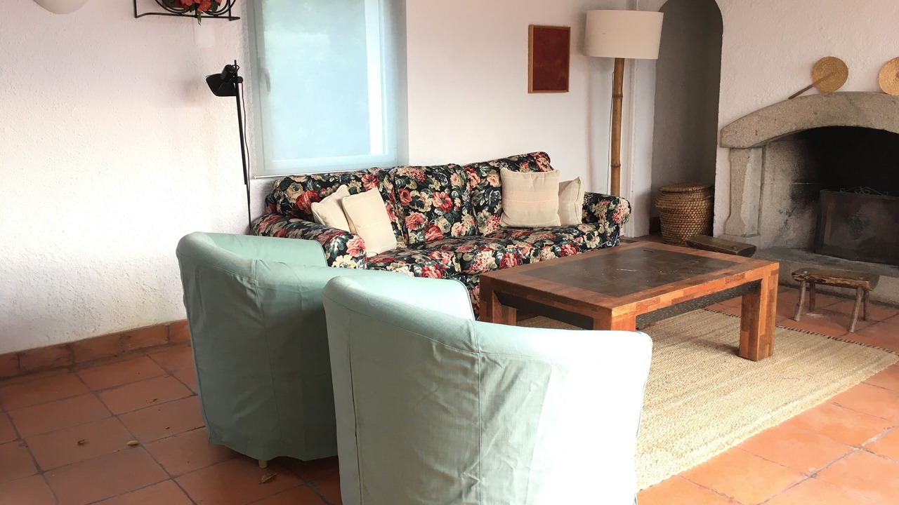 Photo of Livingroom in Resende