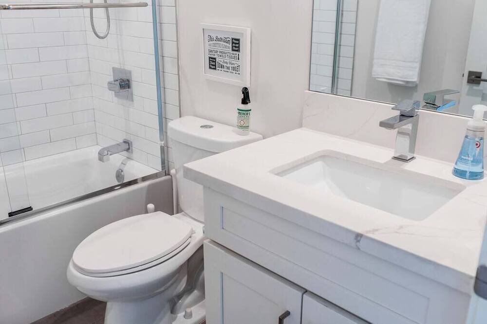 Photo of Bathroom in El Segundo