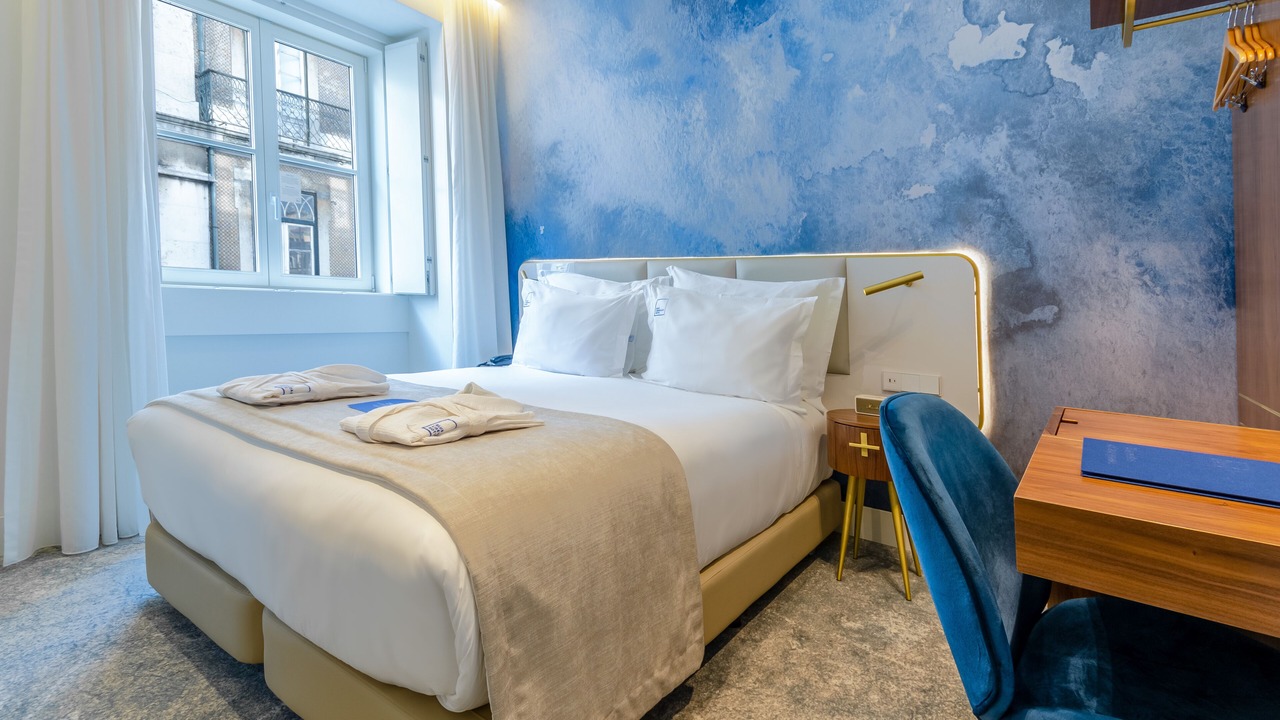 Photo of Bedroom in Lisbon Old Town