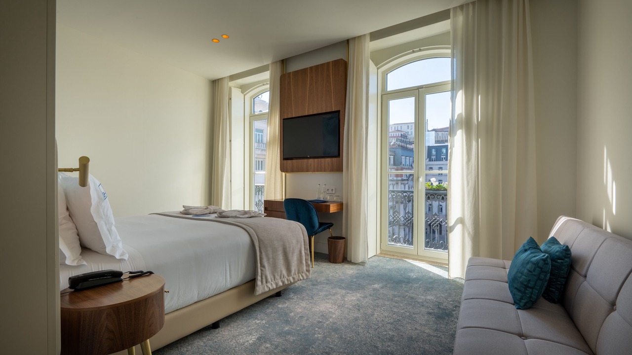 Photo of Bedroom in Lisbon Old Town